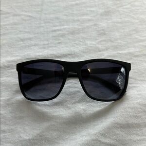 Stylish Black Sunglasses
